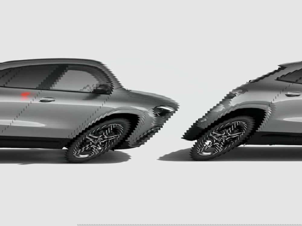 Mercedes-Benz GLA SUV nuova a Rimini (7)