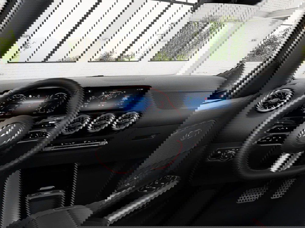 Mercedes-Benz GLA SUV nuova a Rimini (9)