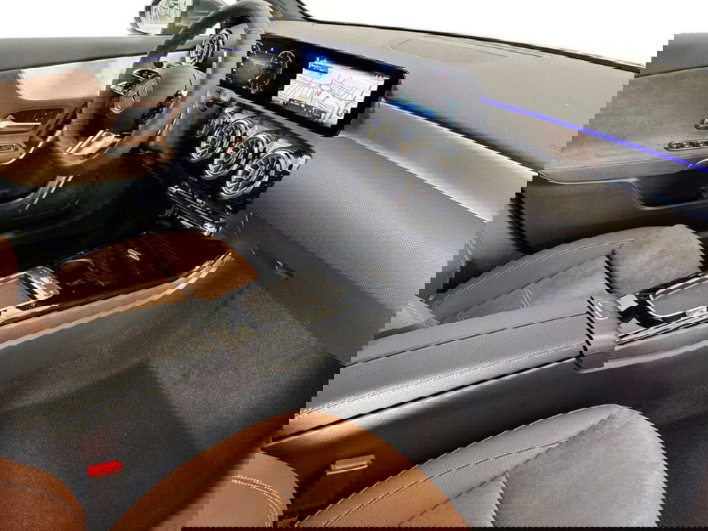 Mercedes-Benz Classe A Sedan nuova a Rimini (12)