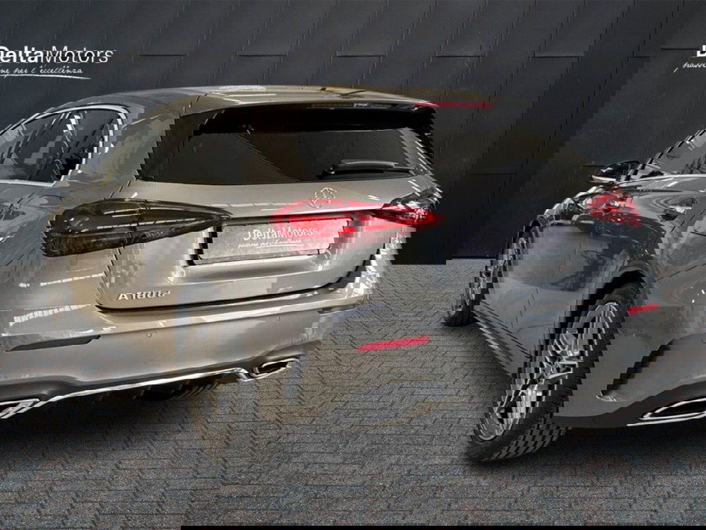 Mercedes-Benz Classe A Sedan nuova a Rimini (3)