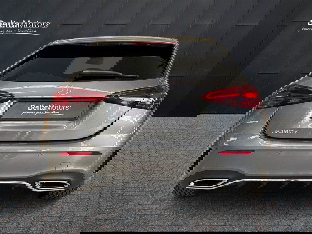 Mercedes-Benz Classe A Sedan nuova a Rimini (4)