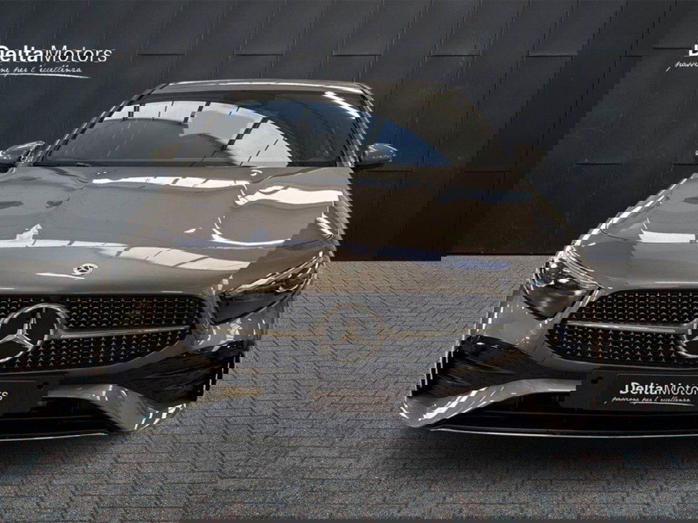 Mercedes-Benz Classe A Sedan nuova a Rimini (6)