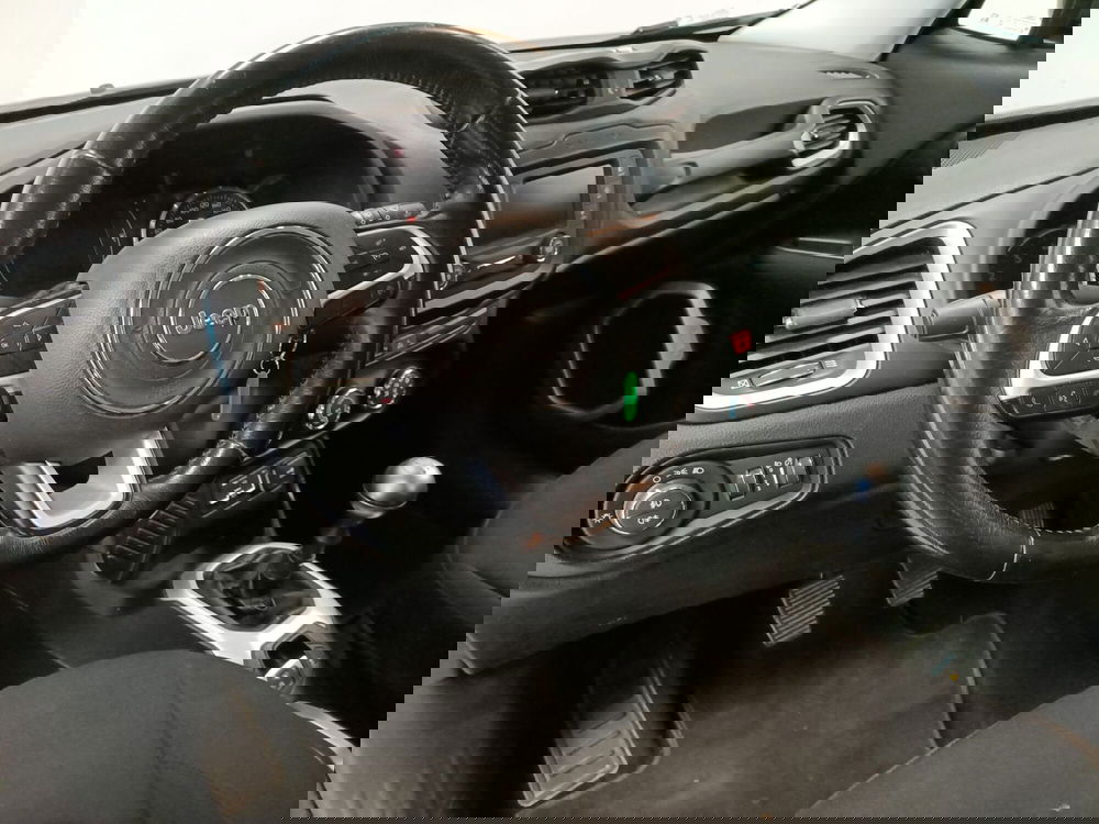 Jeep Renegade usata a Torino (8)