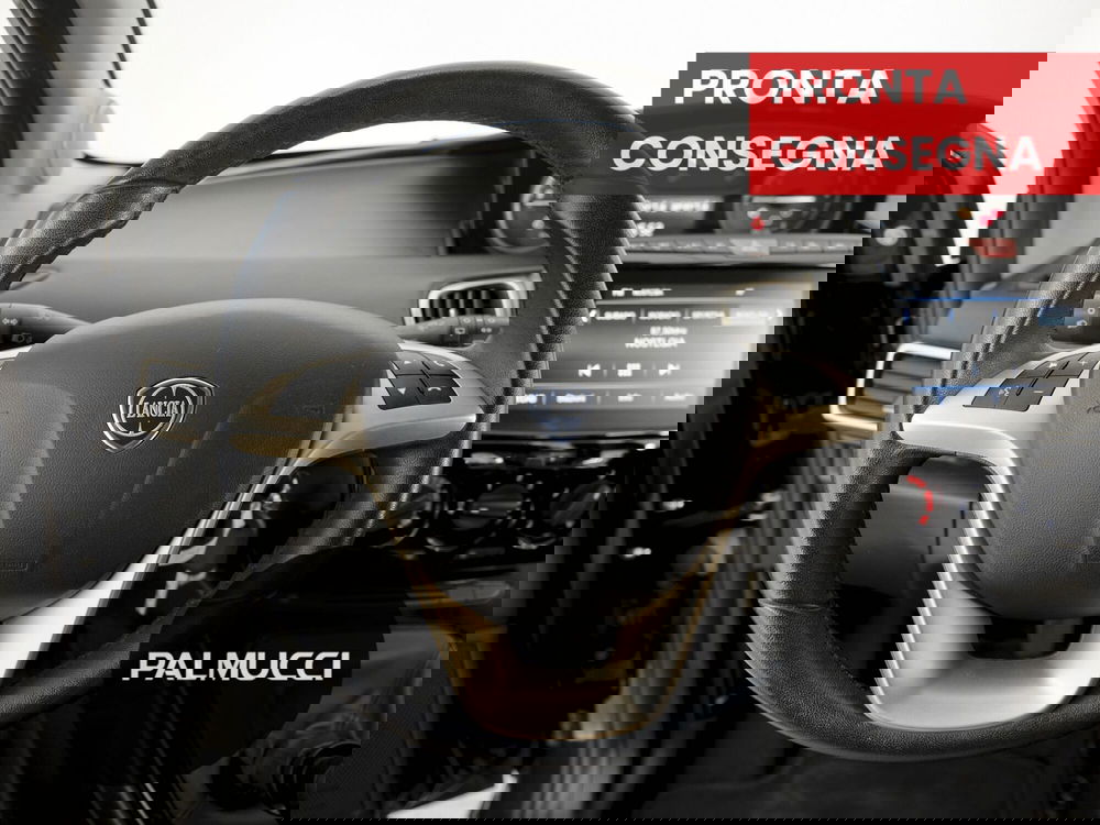 Lancia Ypsilon usata a Prato (16)