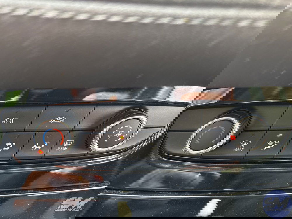 Opel Grandland X usata a Siena (10)