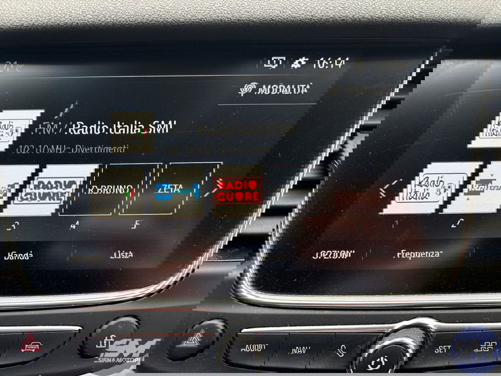 Opel Grandland X usata a Siena (11)