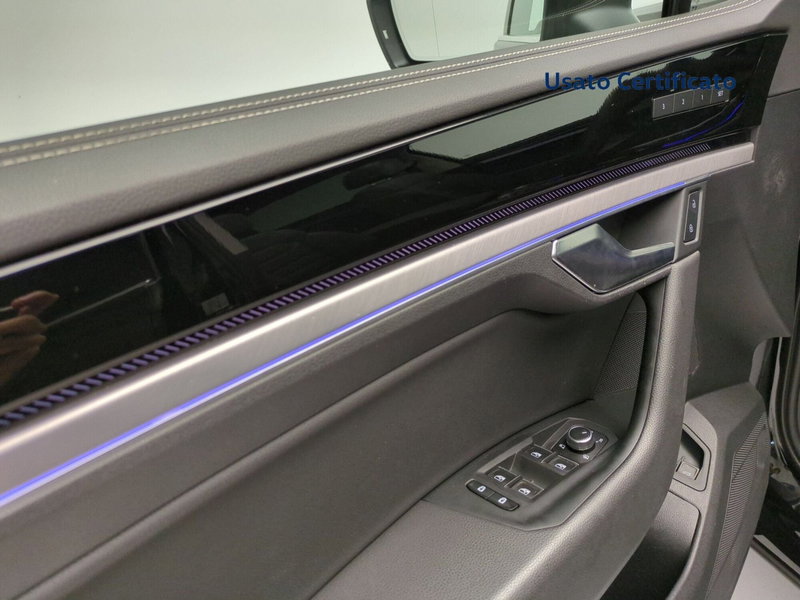 Volkswagen Touareg usata a Avellino (14)