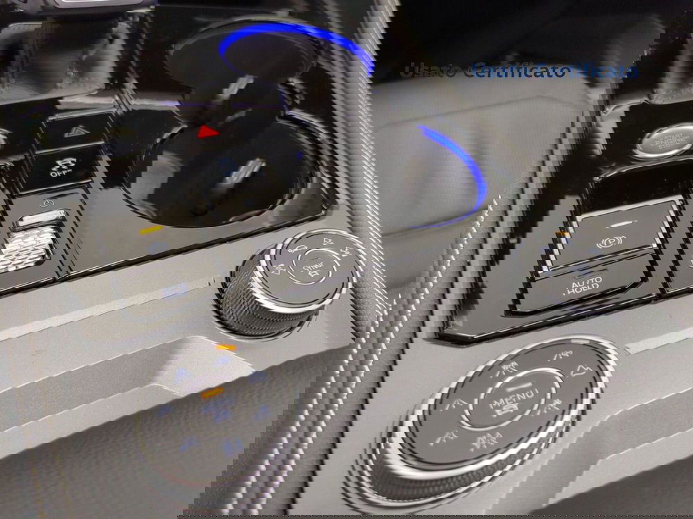 Volkswagen Touareg usata a Avellino (20)