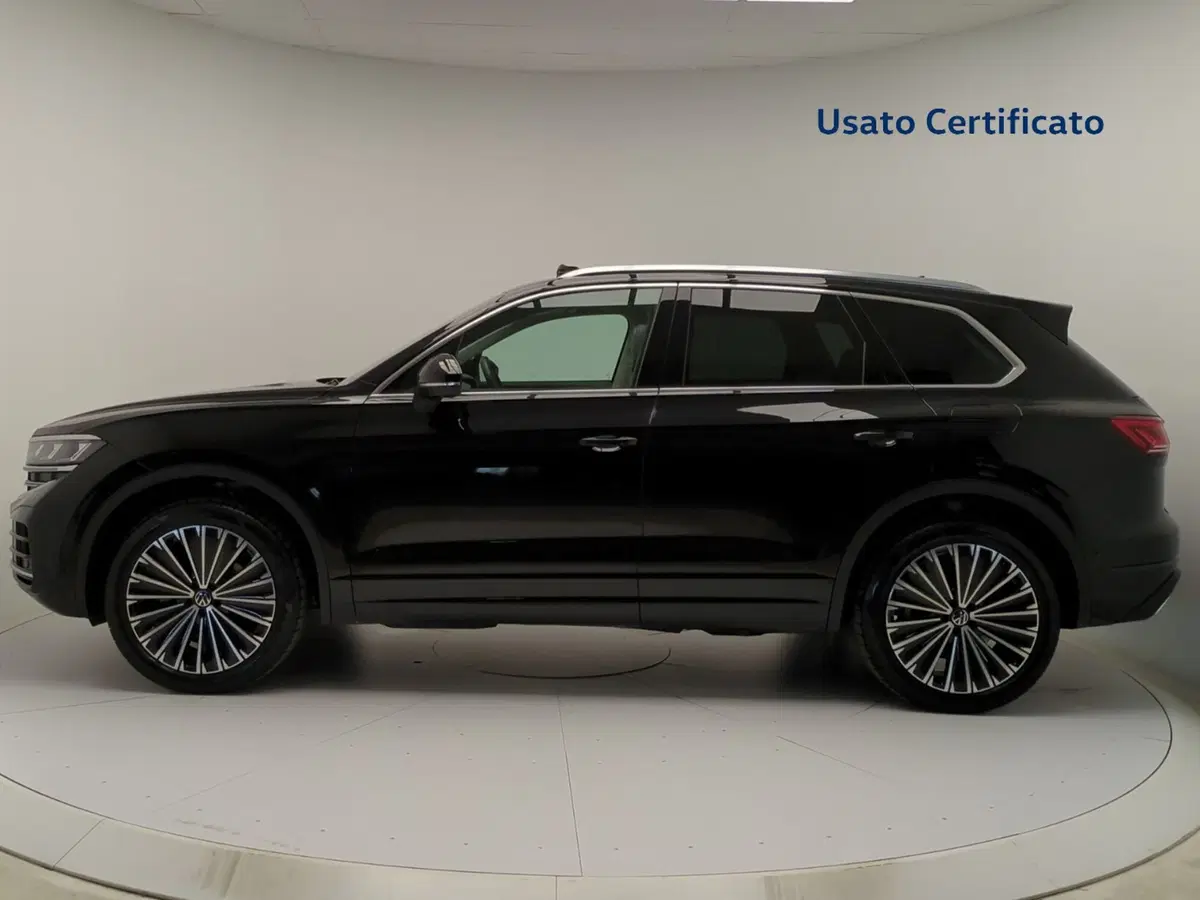 Volkswagen Touareg usata a Avellino (4)