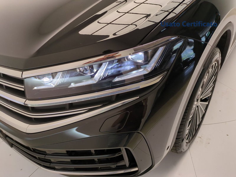 Volkswagen Touareg usata a Avellino (8)