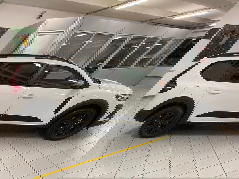 Dacia Jogger nuova a Brescia (4)