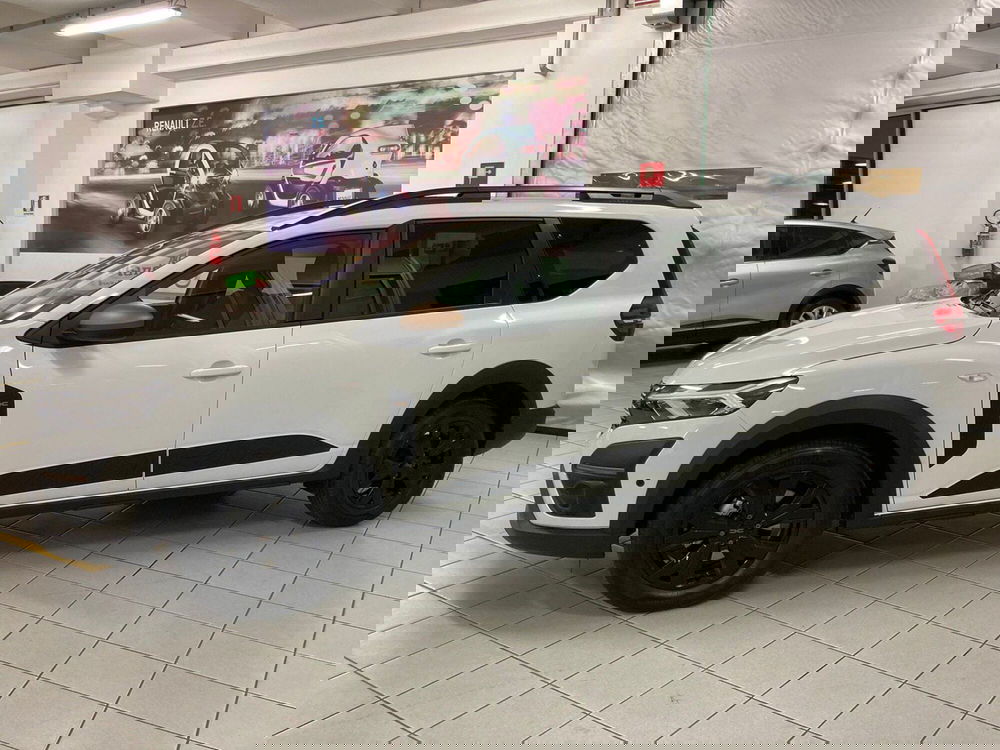 Dacia Jogger nuova a Brescia (7)