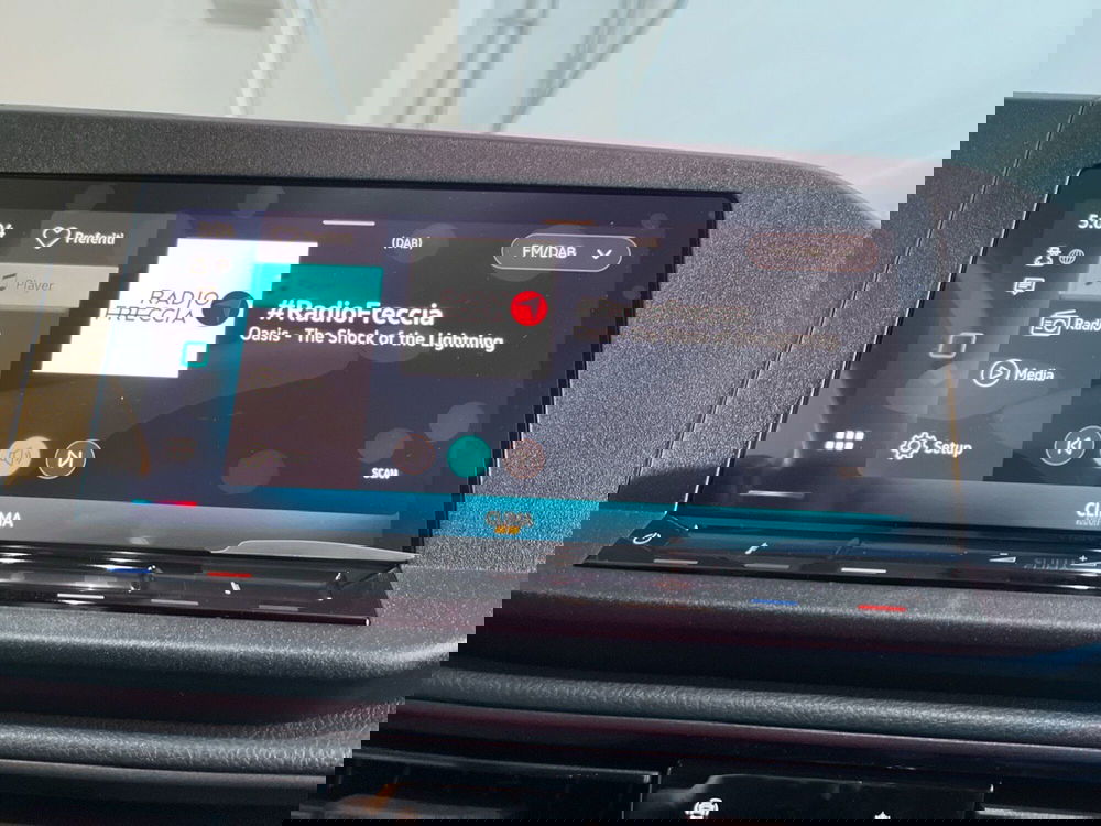 Volkswagen Veicoli Commerciali Caddy nuova a Salerno (13)