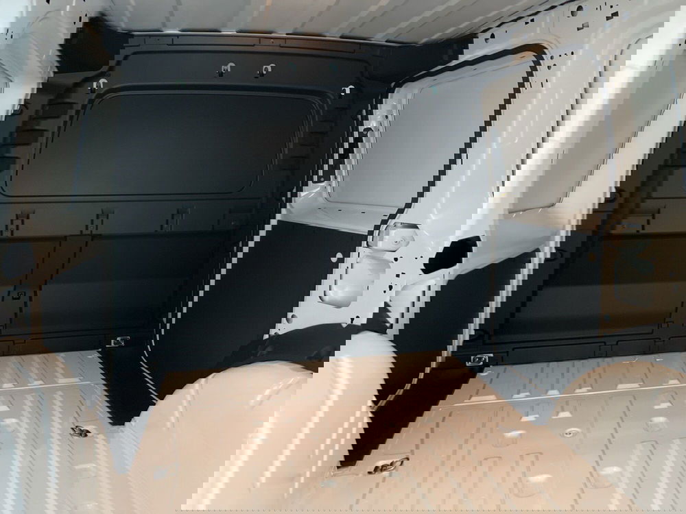 Volkswagen Veicoli Commerciali Caddy nuova a Salerno (19)