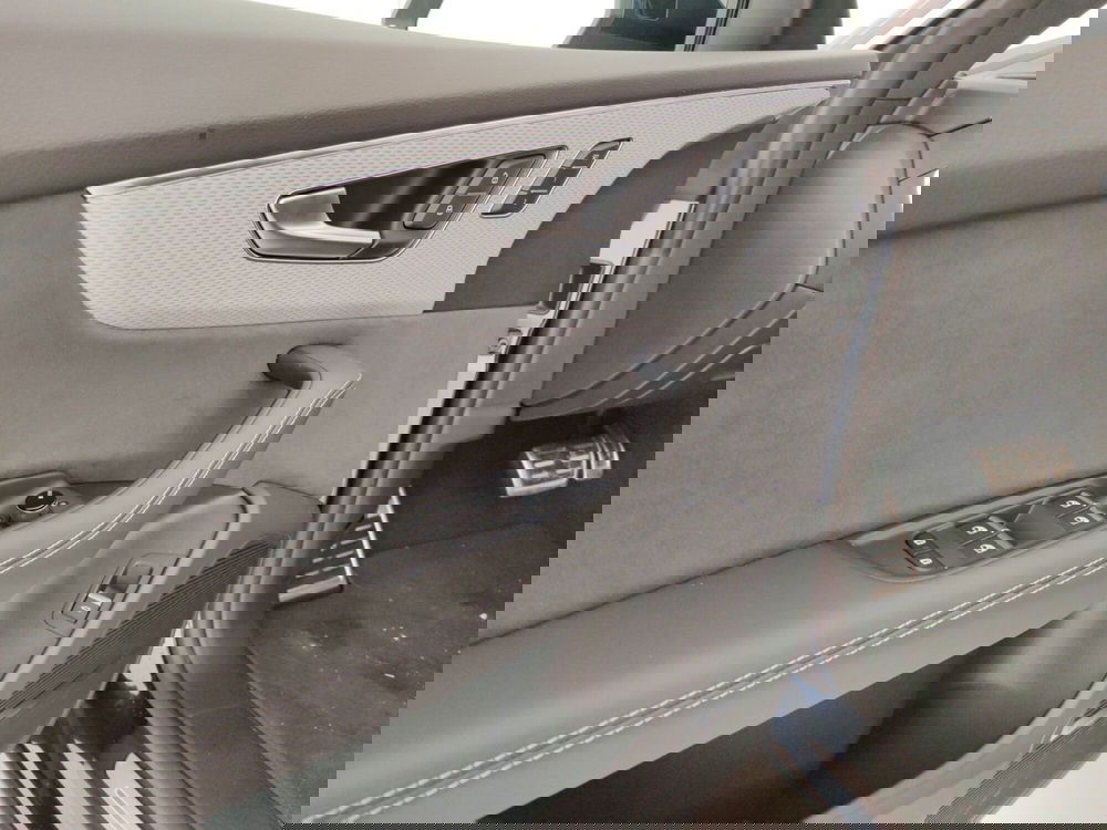 Audi Q8 usata a Massa-Carrara (11)