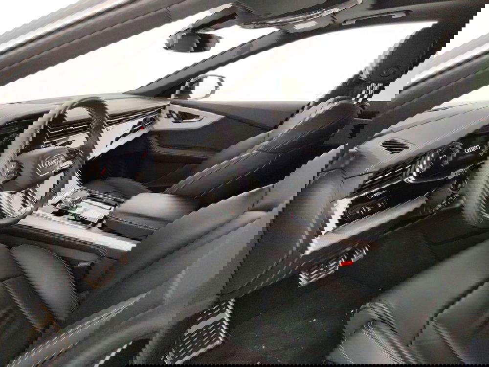 Audi Q8 usata a Massa-Carrara (7)