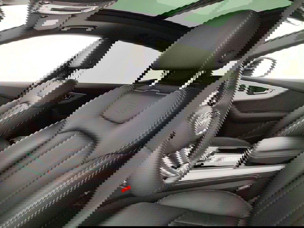 Audi Q8 usata a Massa-Carrara (9)