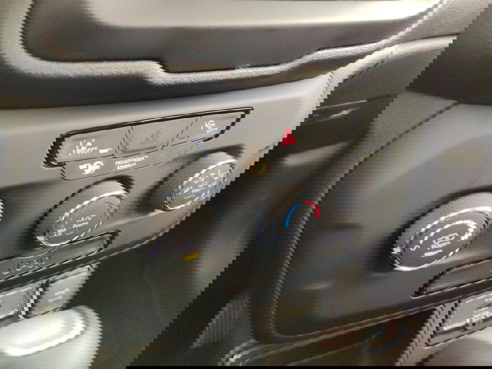 Jeep Renegade usata a Massa-Carrara (13)