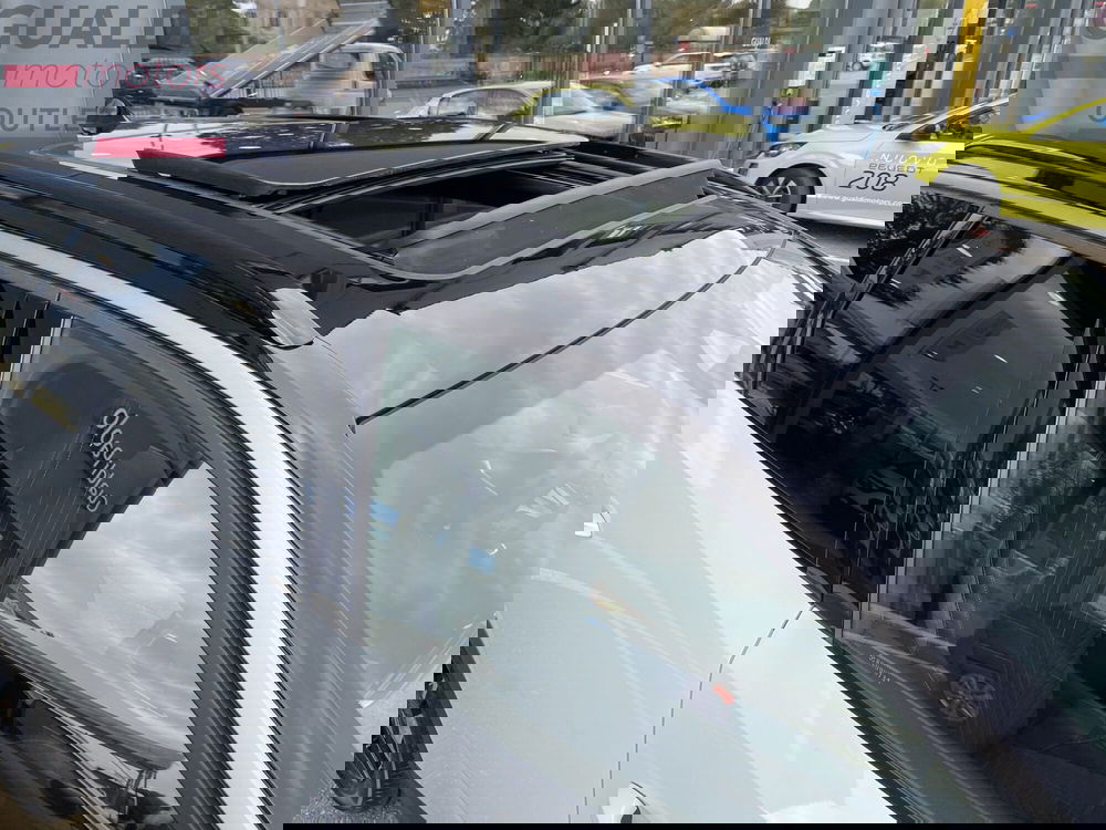 Peugeot 5008 nuova a Modena (19)