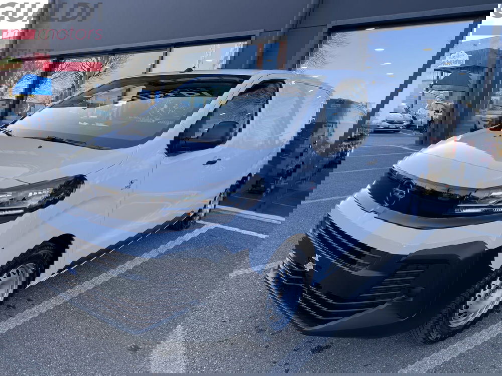 Opel Vivaro Furgone nuova a Modena (11)