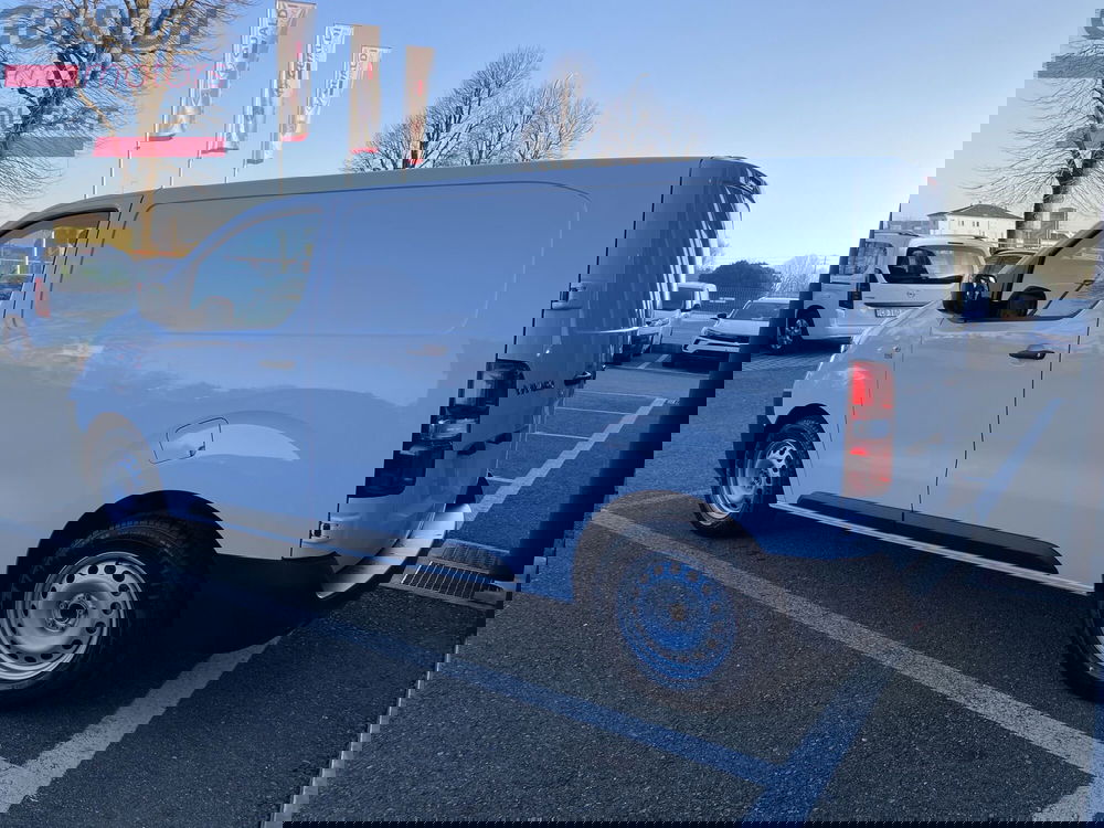 Opel Vivaro Furgone nuova a Modena (12)