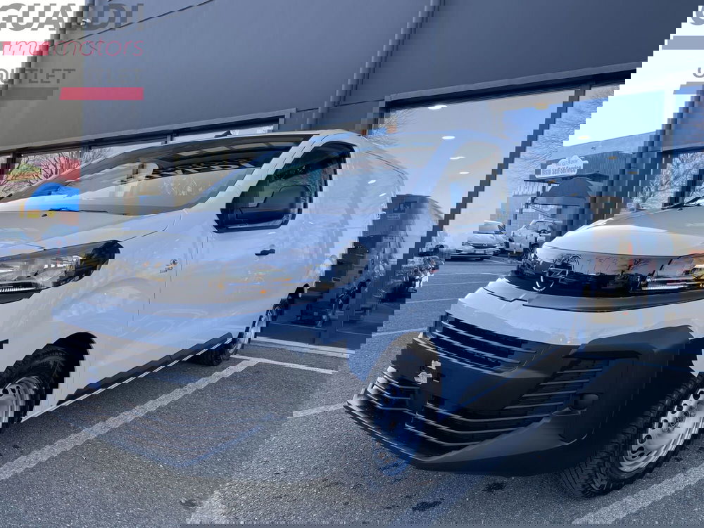 Opel Vivaro Furgone nuova a Modena (13)