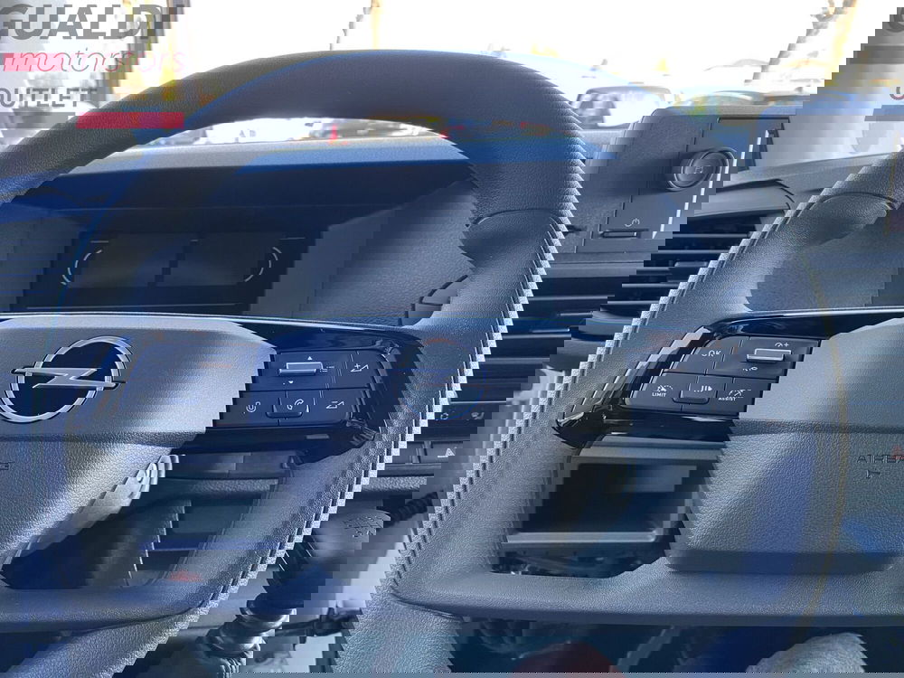 Opel Vivaro Furgone nuova a Modena (3)