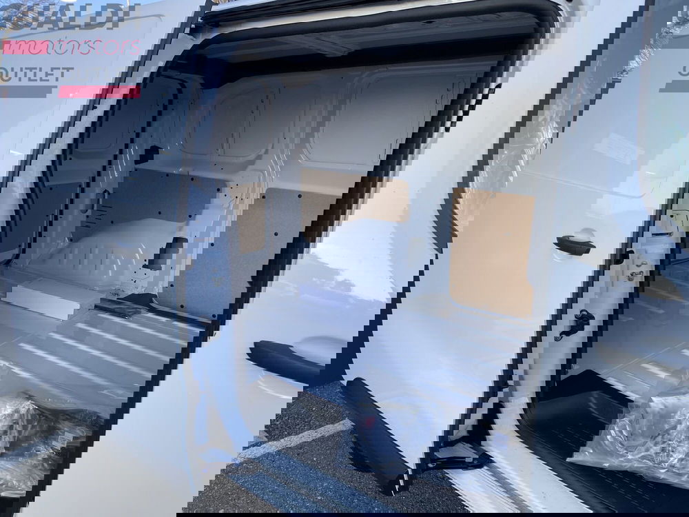 Opel Vivaro Furgone nuova a Modena (8)