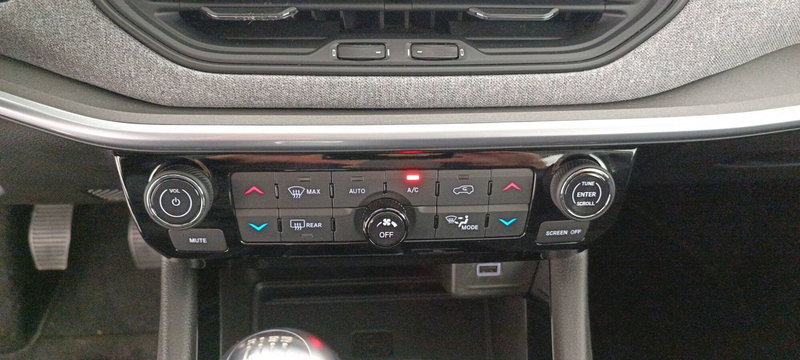 Jeep Compass usata a Treviso (19)