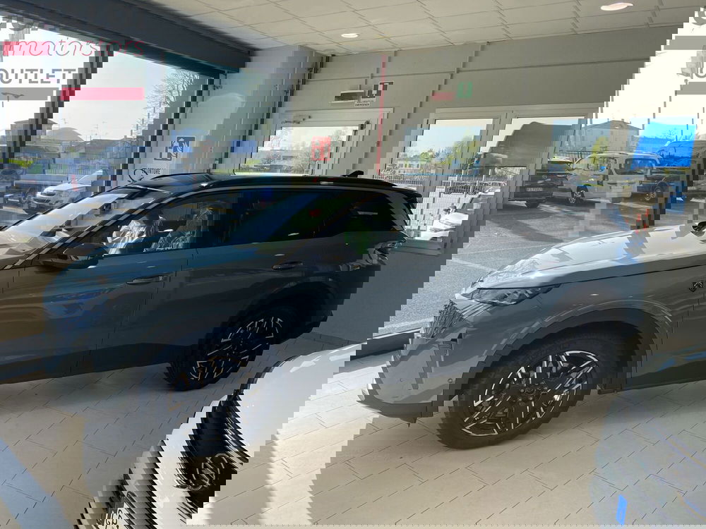 Peugeot 5008 nuova a Modena (5)