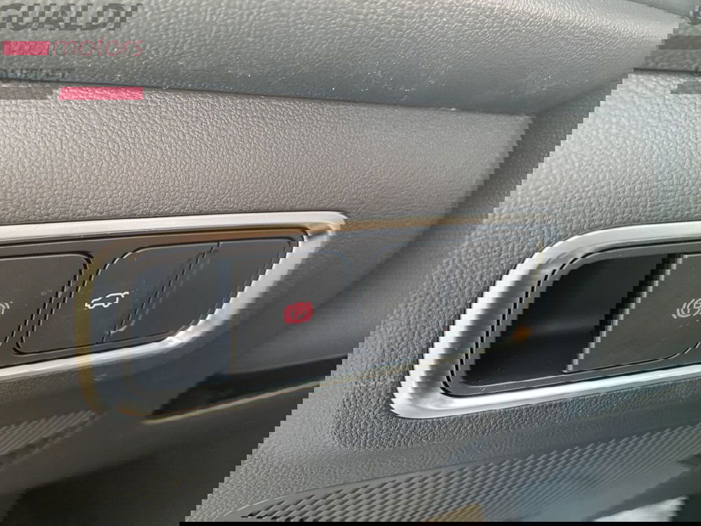 Jaecoo Jaecoo 7 nuova a Modena (13)