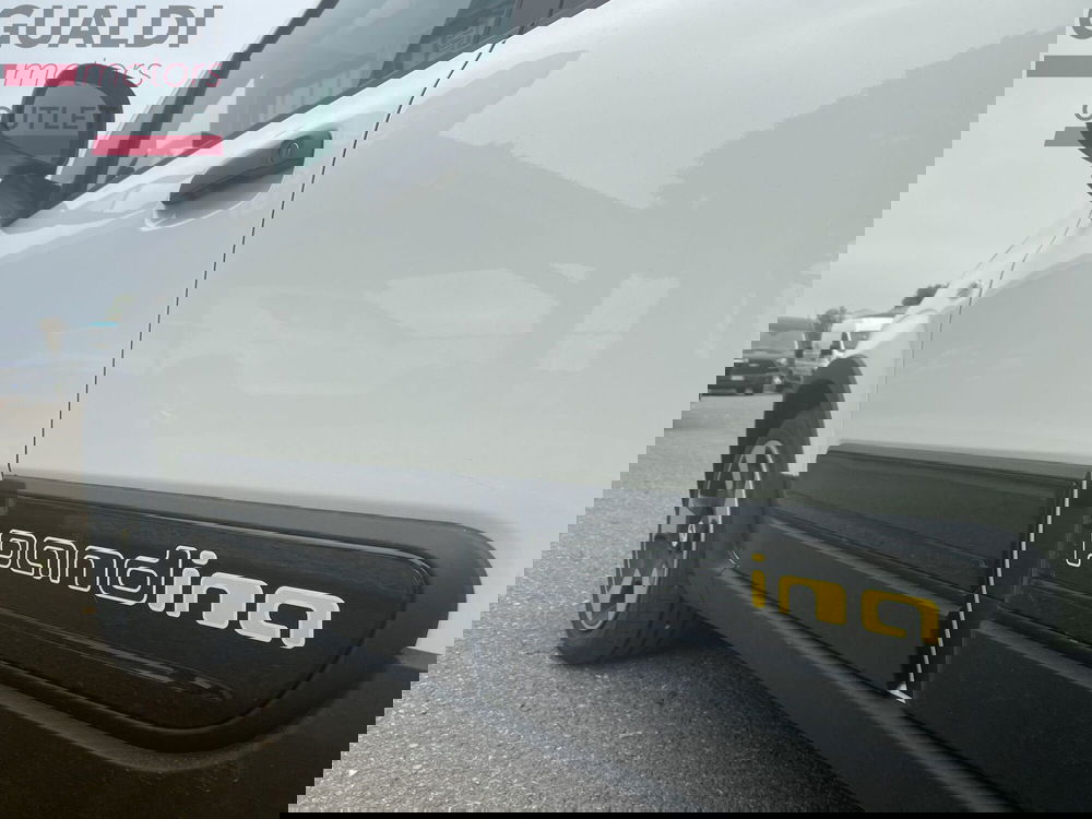 Fiat Panda Cross nuova a Modena (13)