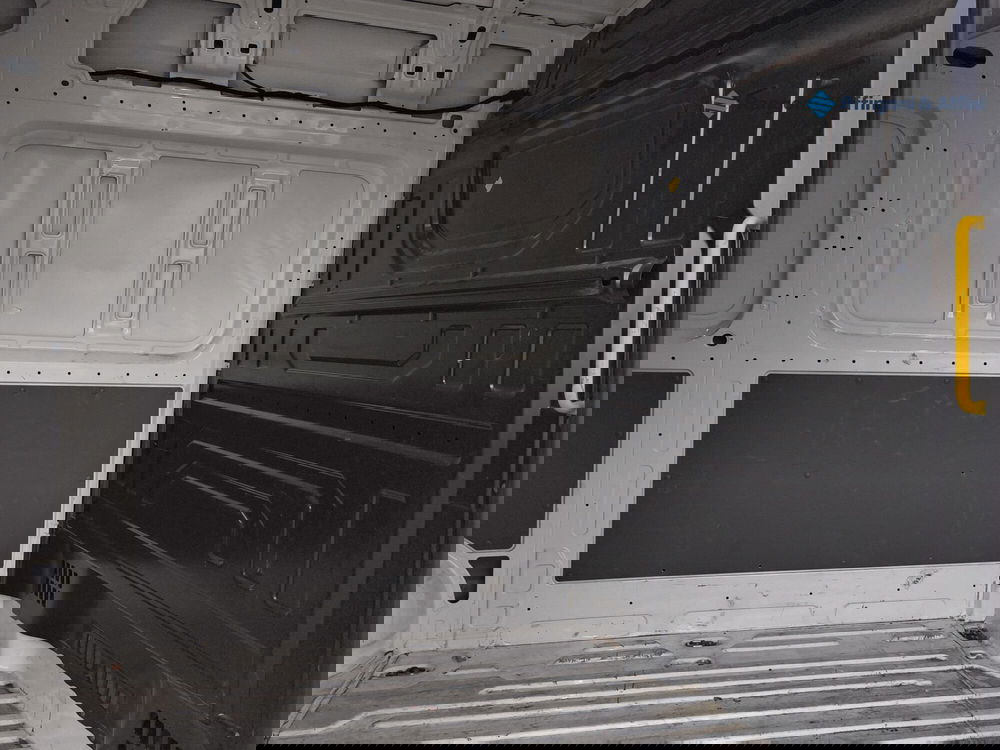 Volkswagen Veicoli Commerciali Crafter Furgone usata a Brescia (13)