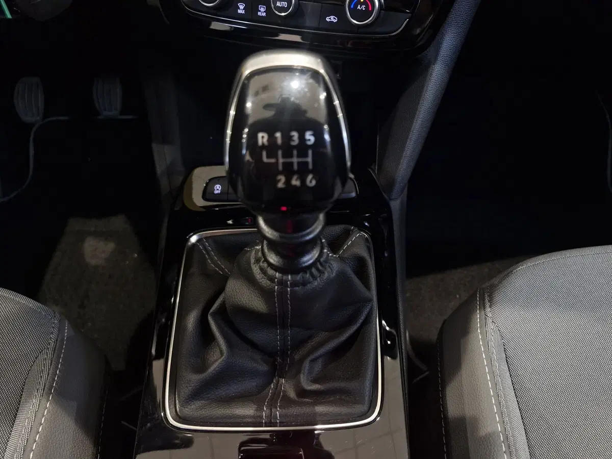 Opel Mokka usata a Vercelli (15)