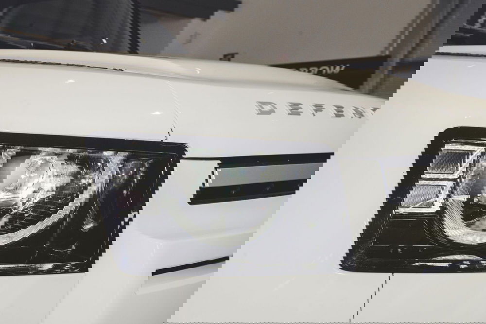 Land Rover Defender usata a Vercelli (13)