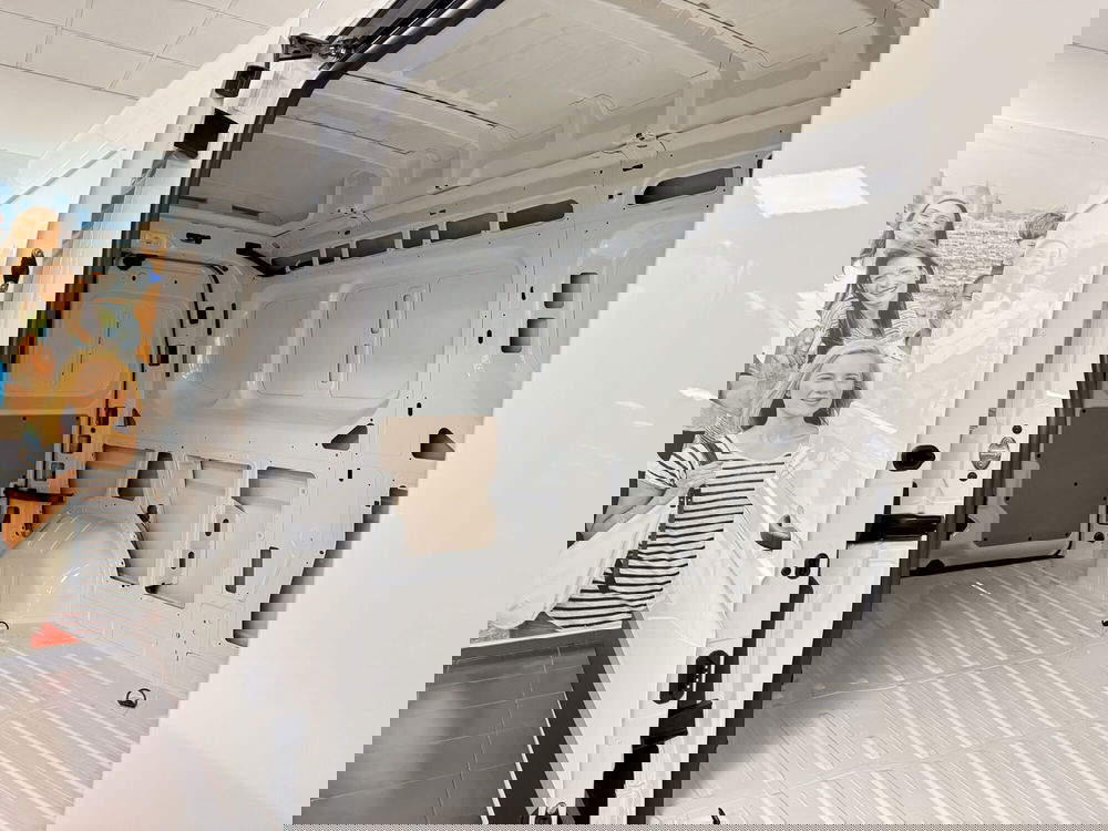 Renault Master Furgone nuova a Torino (4)