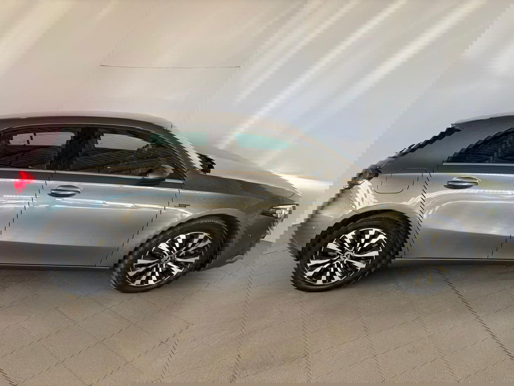 Mercedes-Benz Classe A Sedan usata a Monza e Brianza (7)