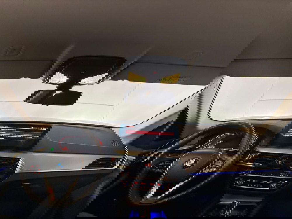 BMW Serie 5 Touring usata a Monza e Brianza (9)