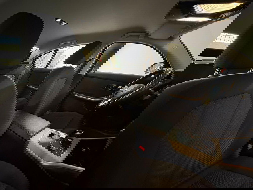 BMW Serie 3 usata a Monza e Brianza (16)