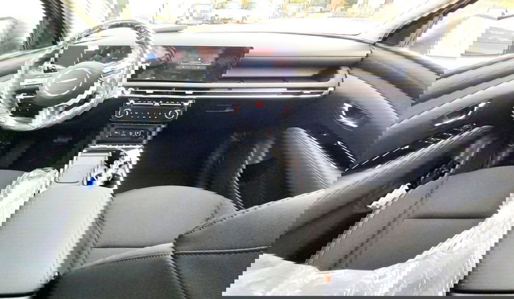 Hyundai Tucson nuova a Benevento (18)