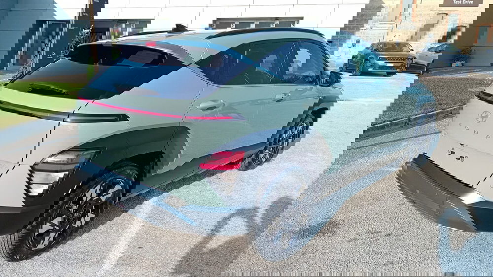 Hyundai Kona nuova a Benevento (4)