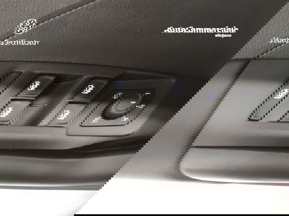 Volkswagen T-Cross usata a Bologna (9)