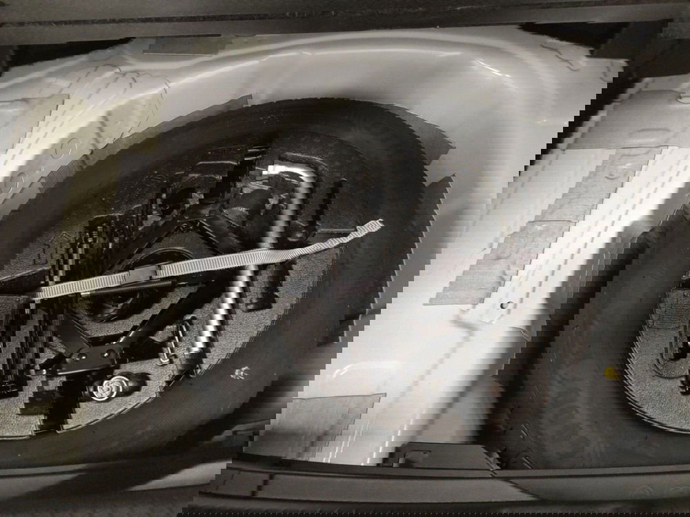 Volkswagen Polo nuova a Bologna (18)