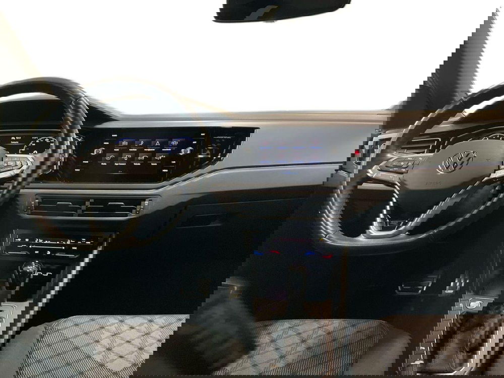 Volkswagen Taigo usata a Prato (11)