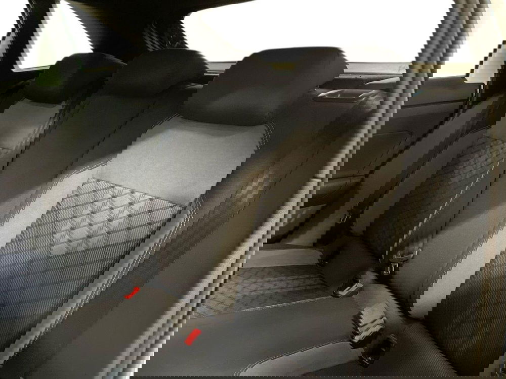 Volkswagen Taigo usata a Prato (12)