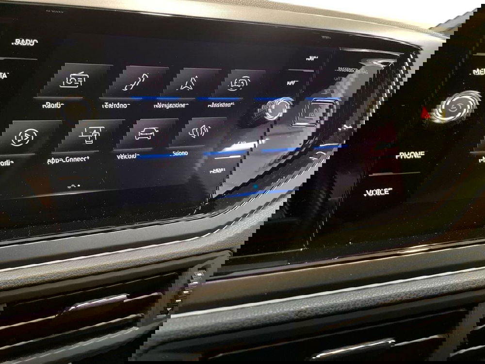 Volkswagen Taigo usata a Prato (14)