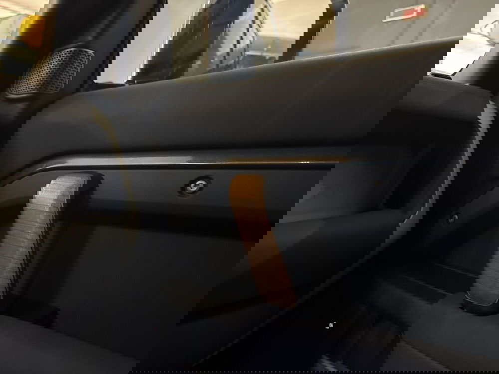 Land Rover Defender usata a Firenze (19)