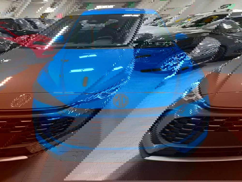 Mg ZS nuova a Lucca (2)