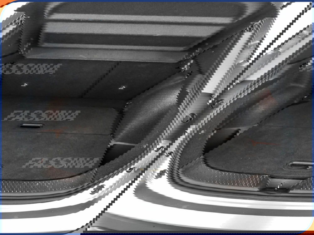 Nissan Qashqai usata a Milano (11)