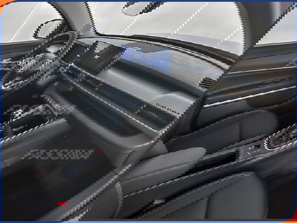 Jeep Avenger nuova a Milano (12)